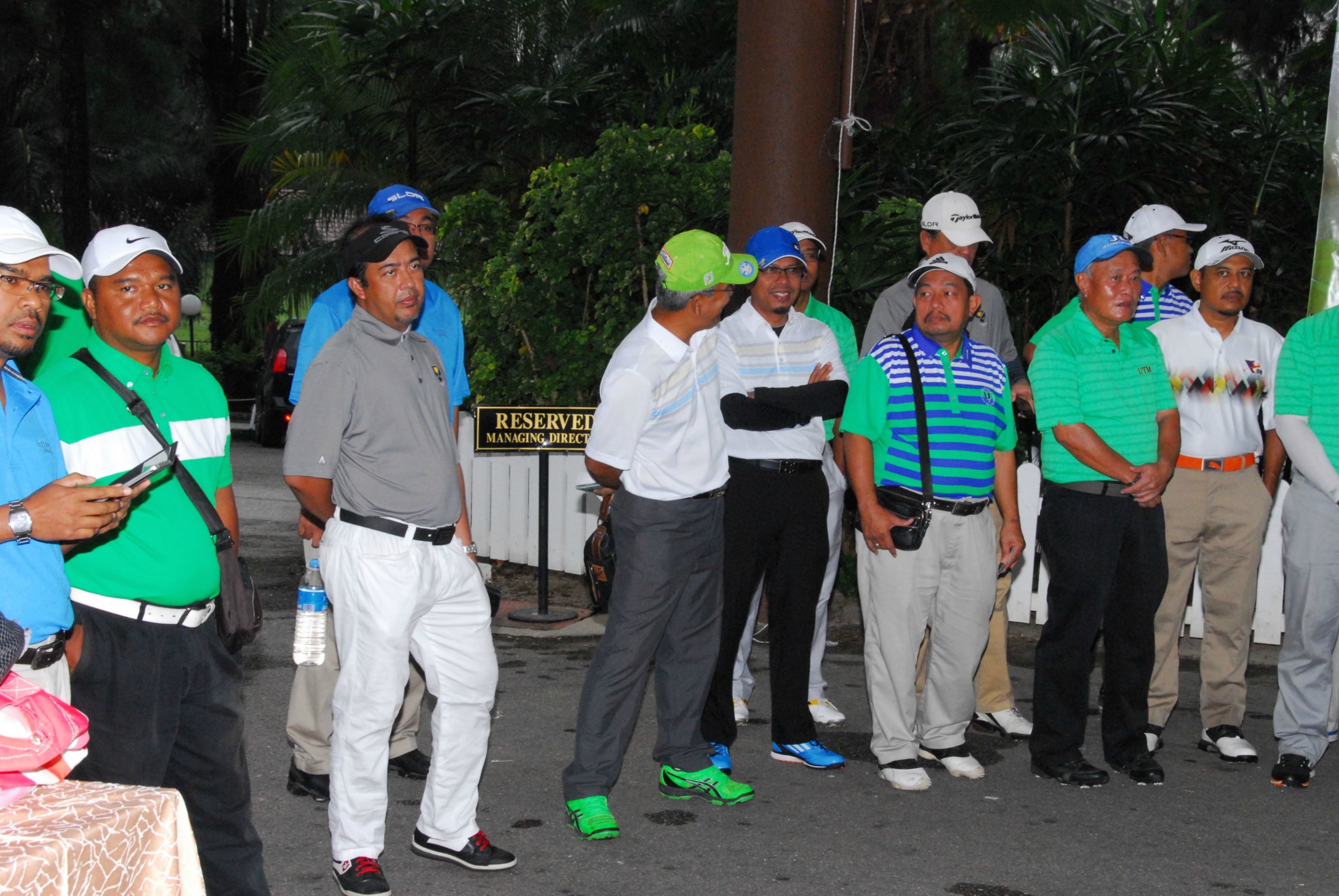 PRO15 157 GOLF DSC 0057.JPG